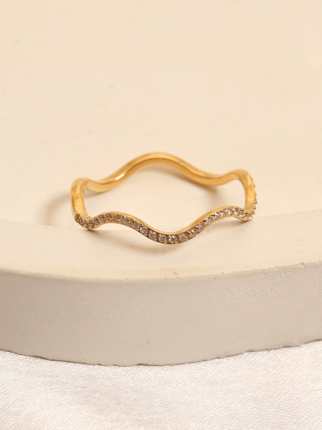 Wave Cz Delicate Ring