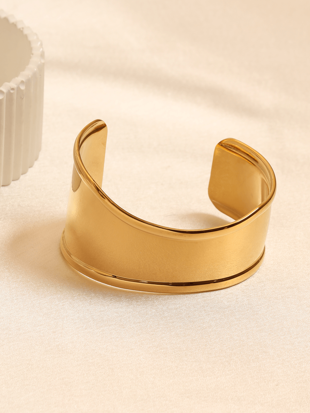Wide Cuff Open Bracelet Gold