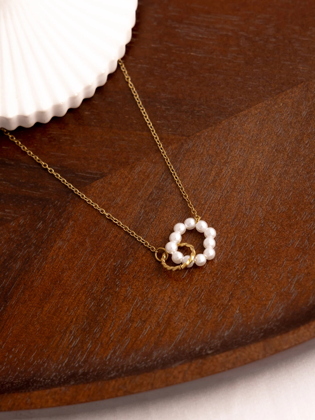 PEARL INFINITY NECKLACE