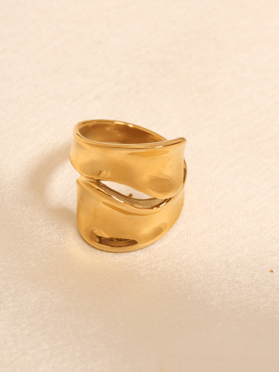 Hip-hop Exaggerated Curved Ring