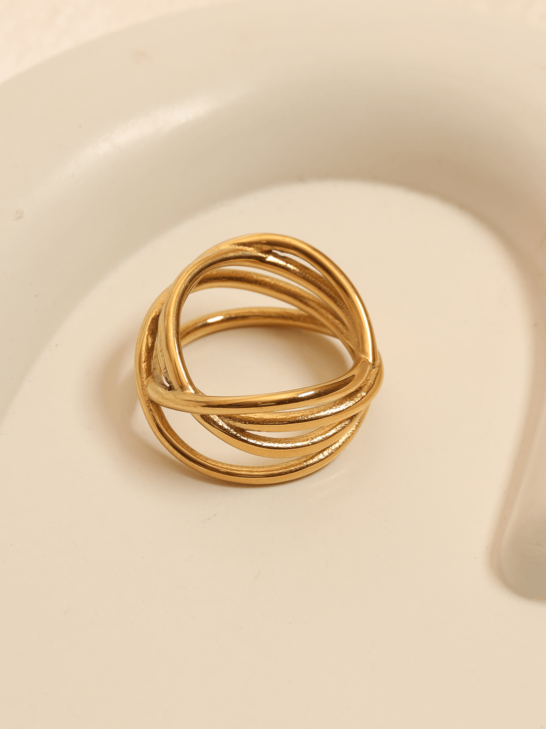 Tangled Ring