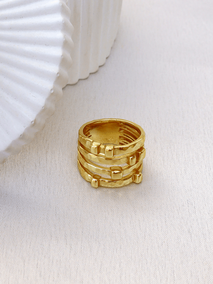 4in1 Gold Ring - Perfectly Average