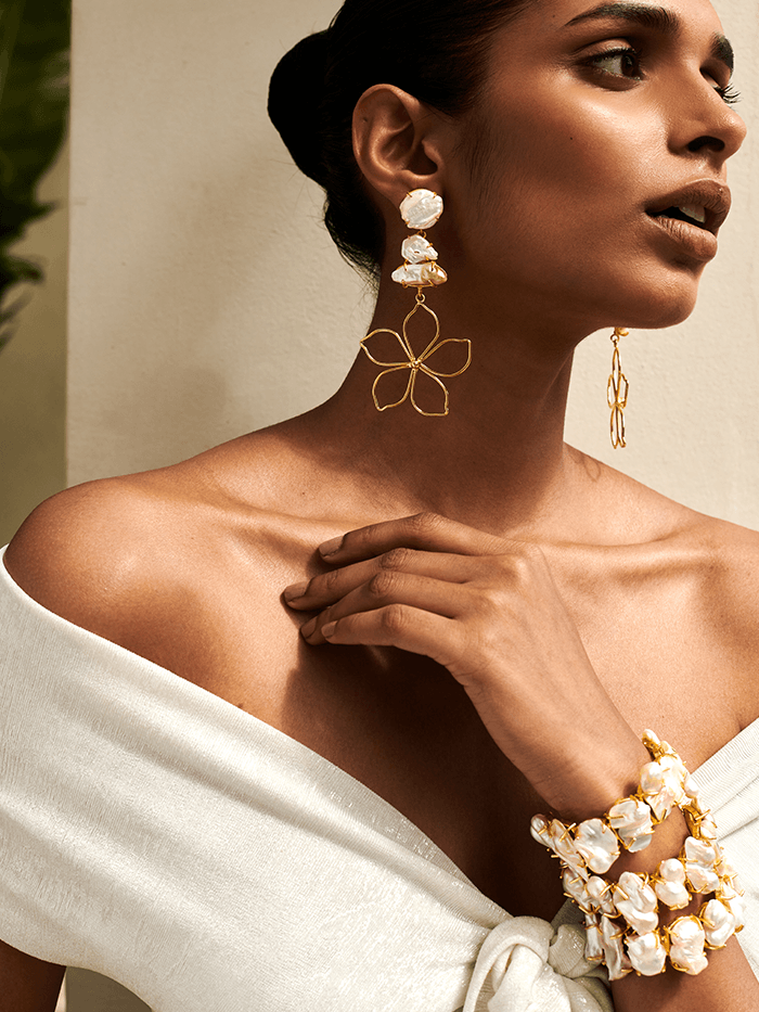 Camille Pearl Earrings - Perfectly Average