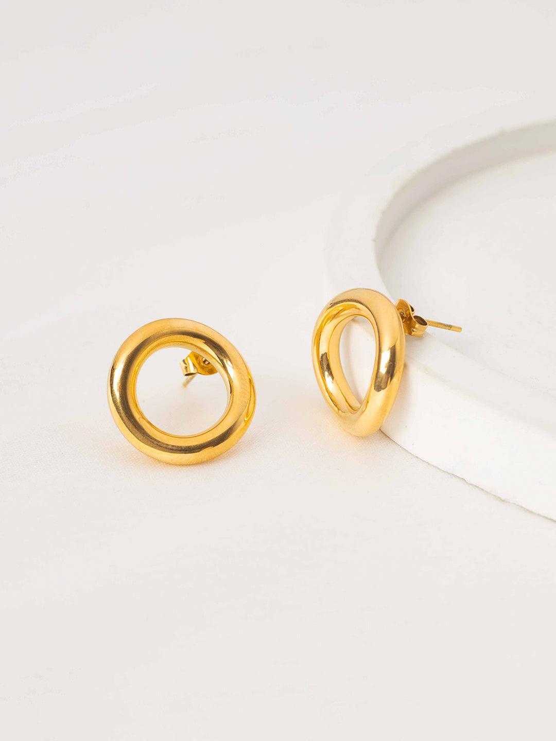 Circle Stud Earrings - Perfectly Average