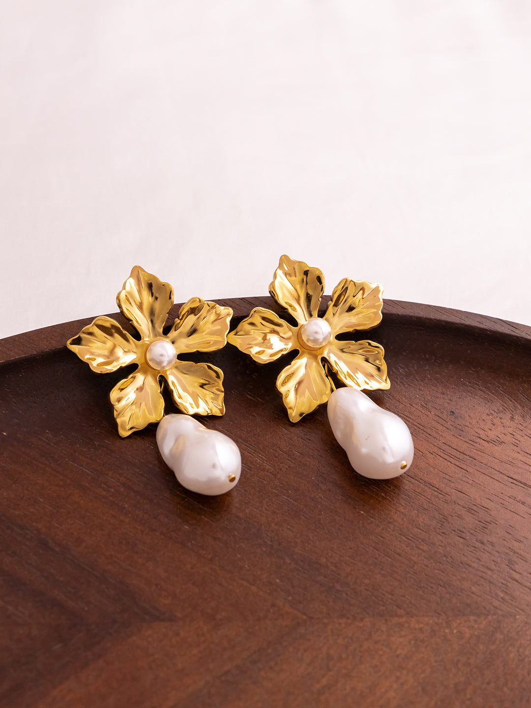 Bold Flower Pearl Drop Earring