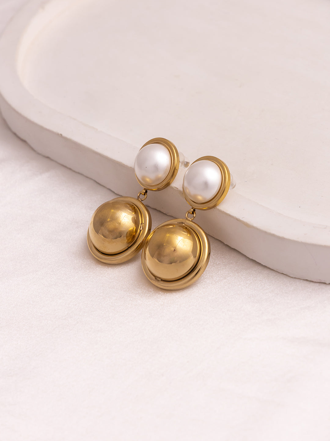 Pearl Gold Drop Earring