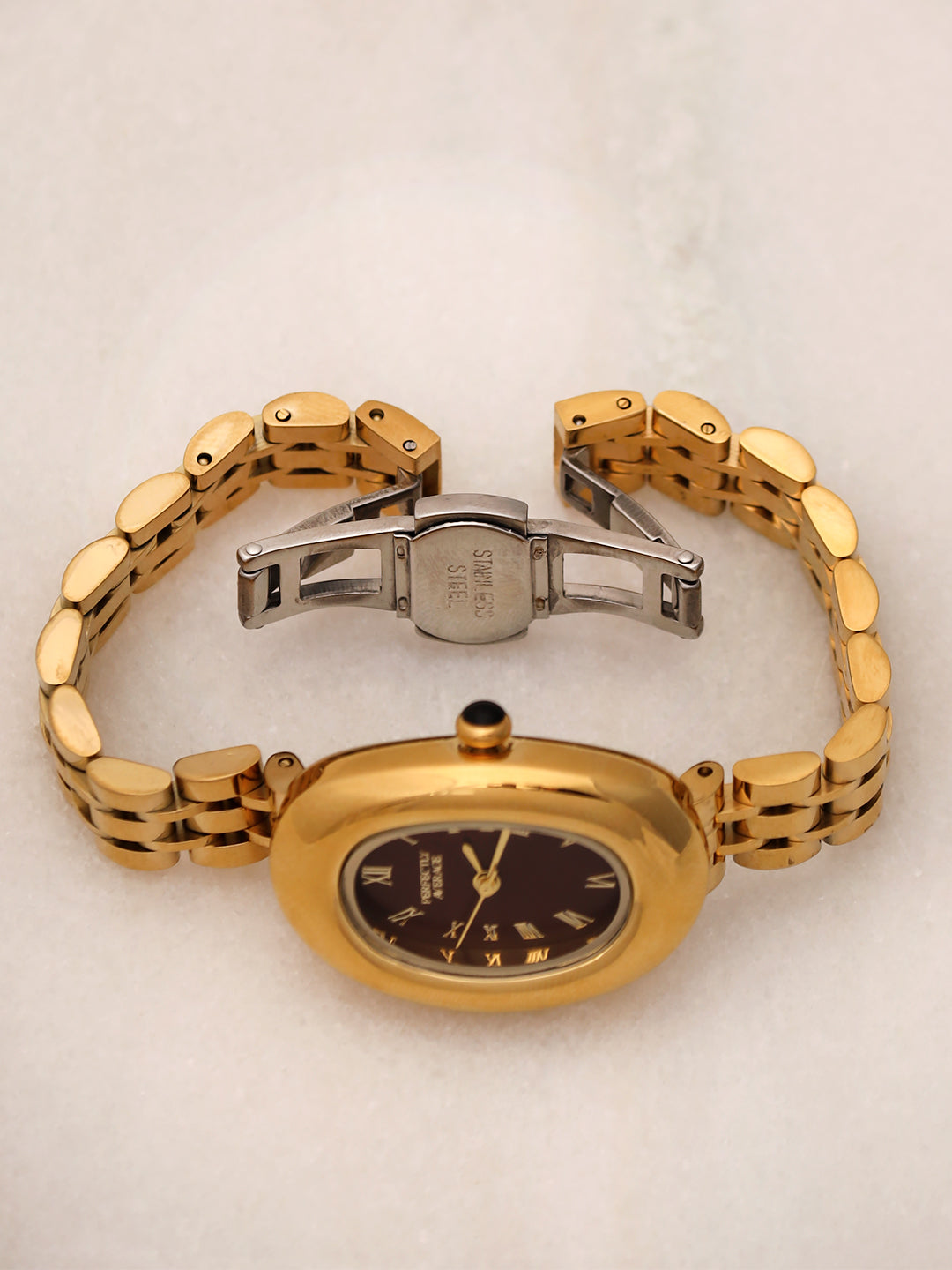Soulmate Oval Gold-Toned Watch