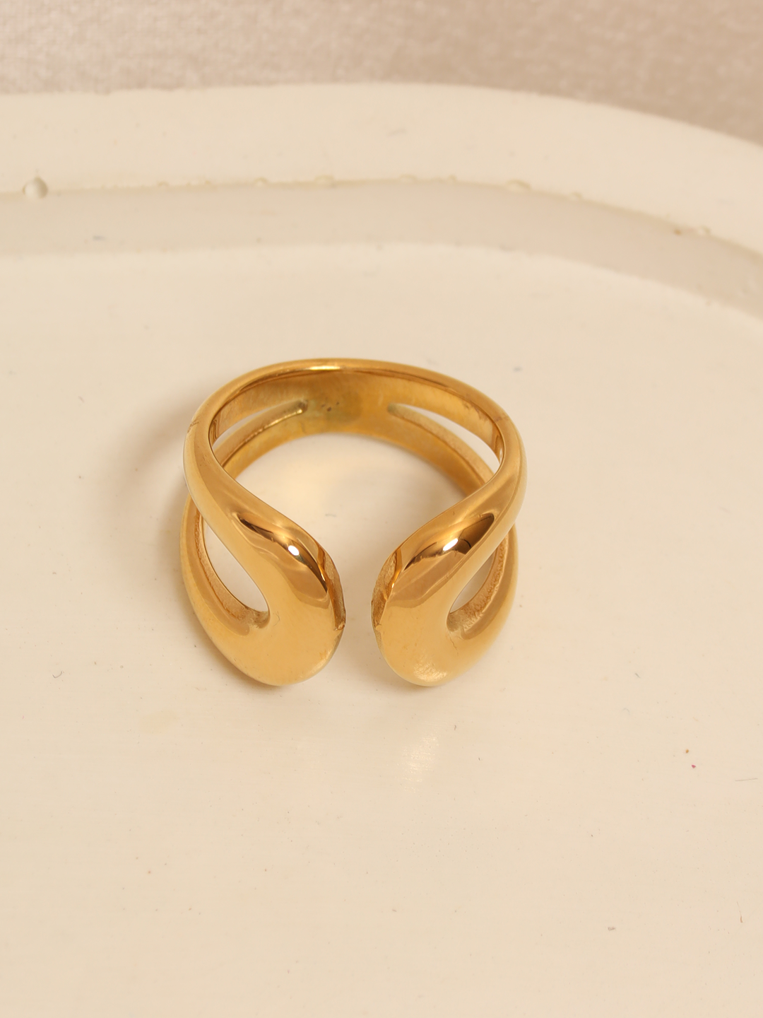 Adjustable Bold Ring