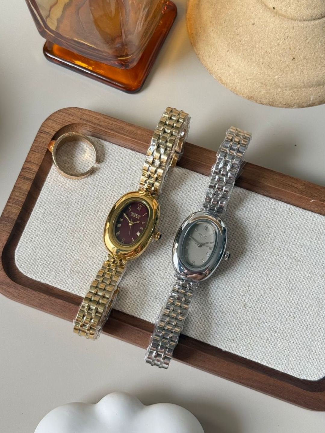 Soulmate Oval Gold-Toned Watch