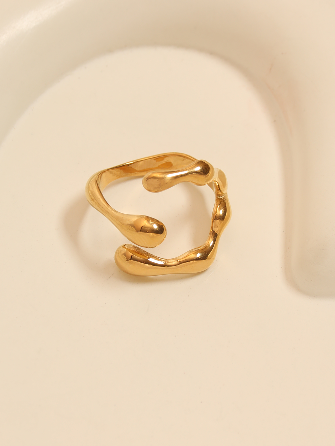 Open Tri Layer Ring