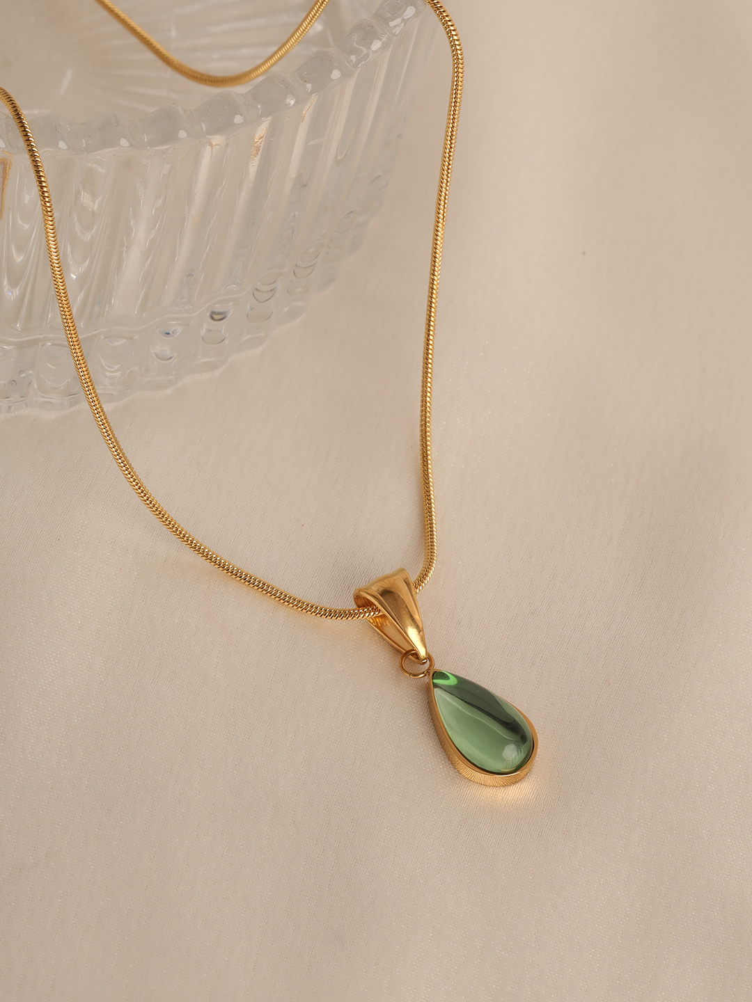 Jade Waterdrop Pendent