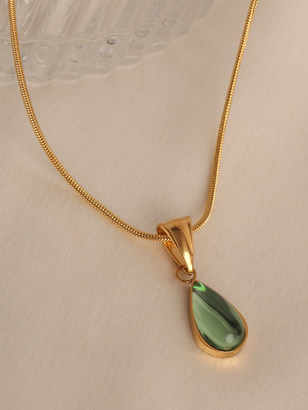 Jade Waterdrop Pendent