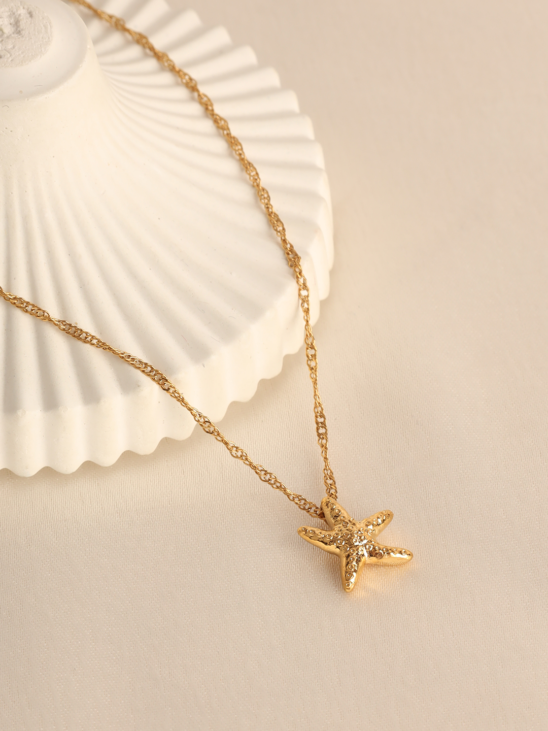 Starfish Pendent Necklace