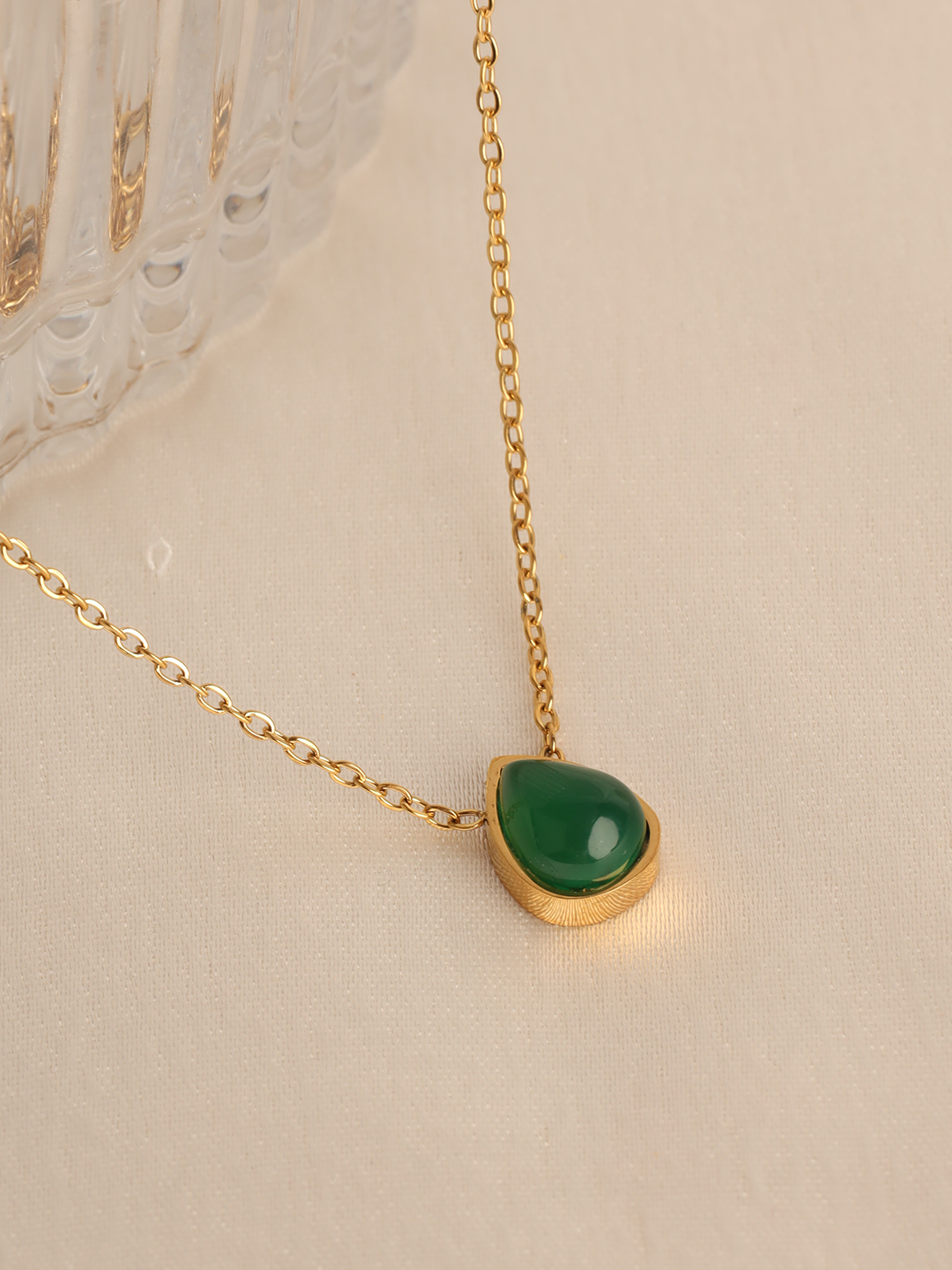 Green Waterdrop Pendent