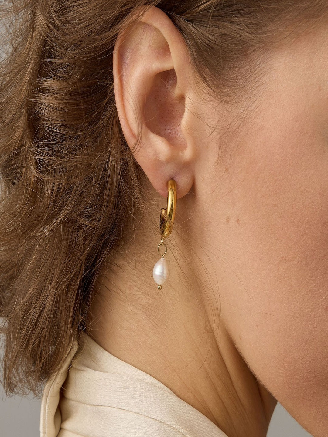 Pearl Hoops