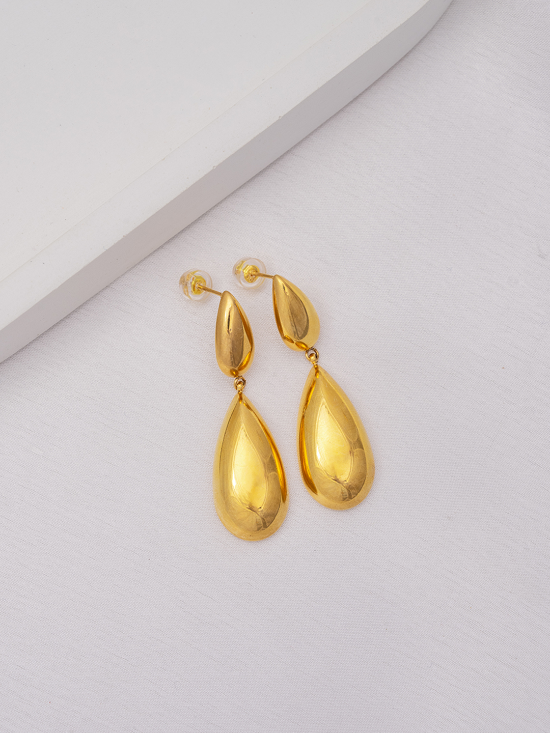 Waterdrop Earrings Gold