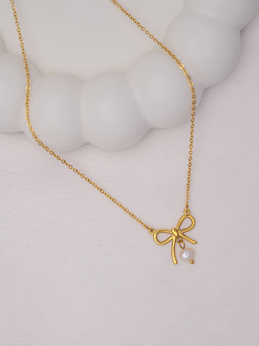 Pearl Bow Knot Necklace