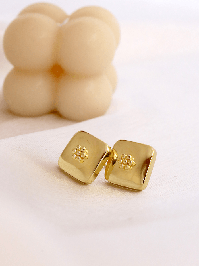 Square Beaded Flower studs - Perfectly Average